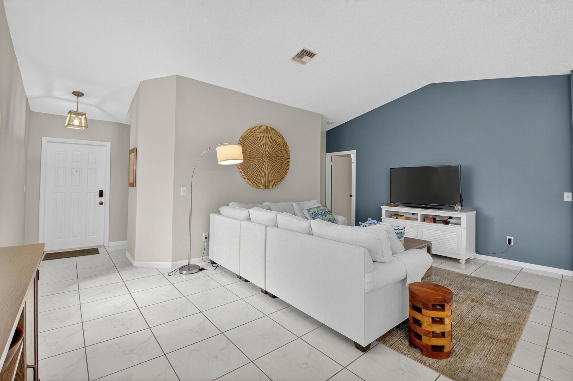 1301 NW 23rd Lane, Delray Beach, FL 33445 Photo