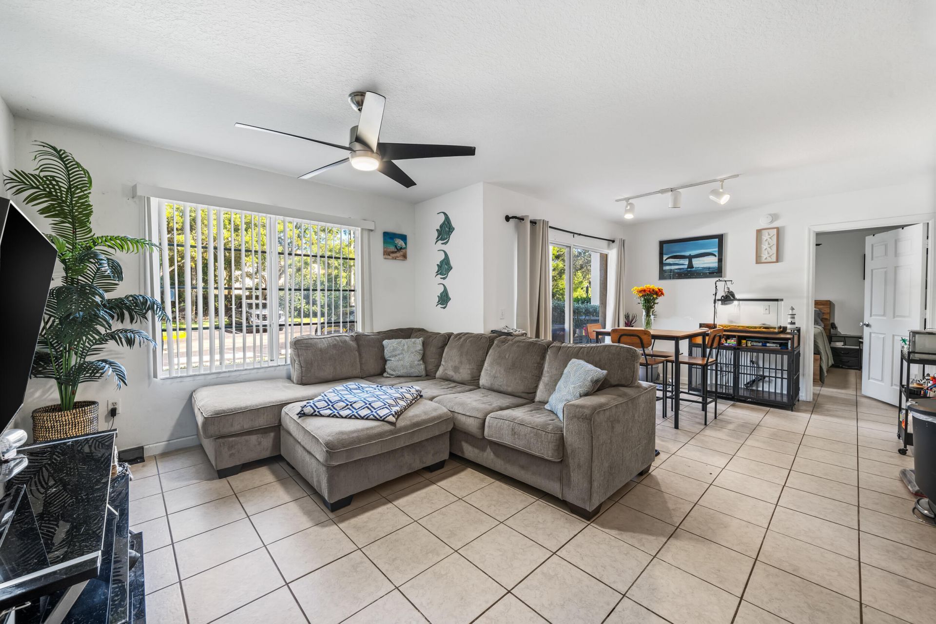 4115 San Marino Boulevard, Unit 107, West Palm Beach, FL 33409 Photo