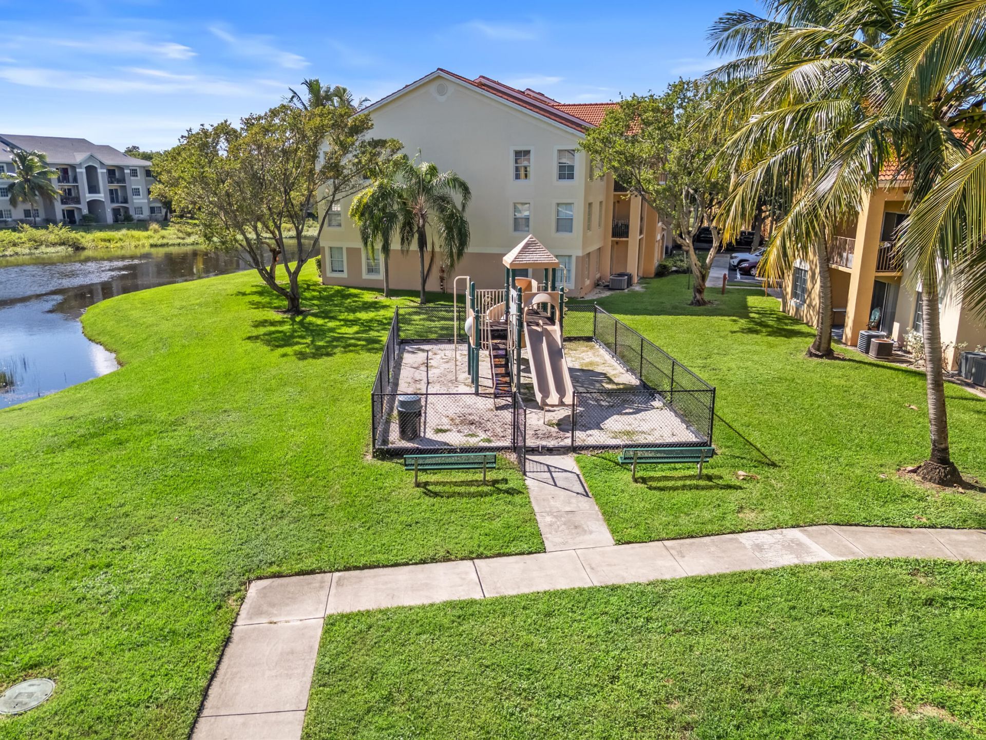 4115 San Marino Boulevard, Unit 107, West Palm Beach, FL 33409 Photo