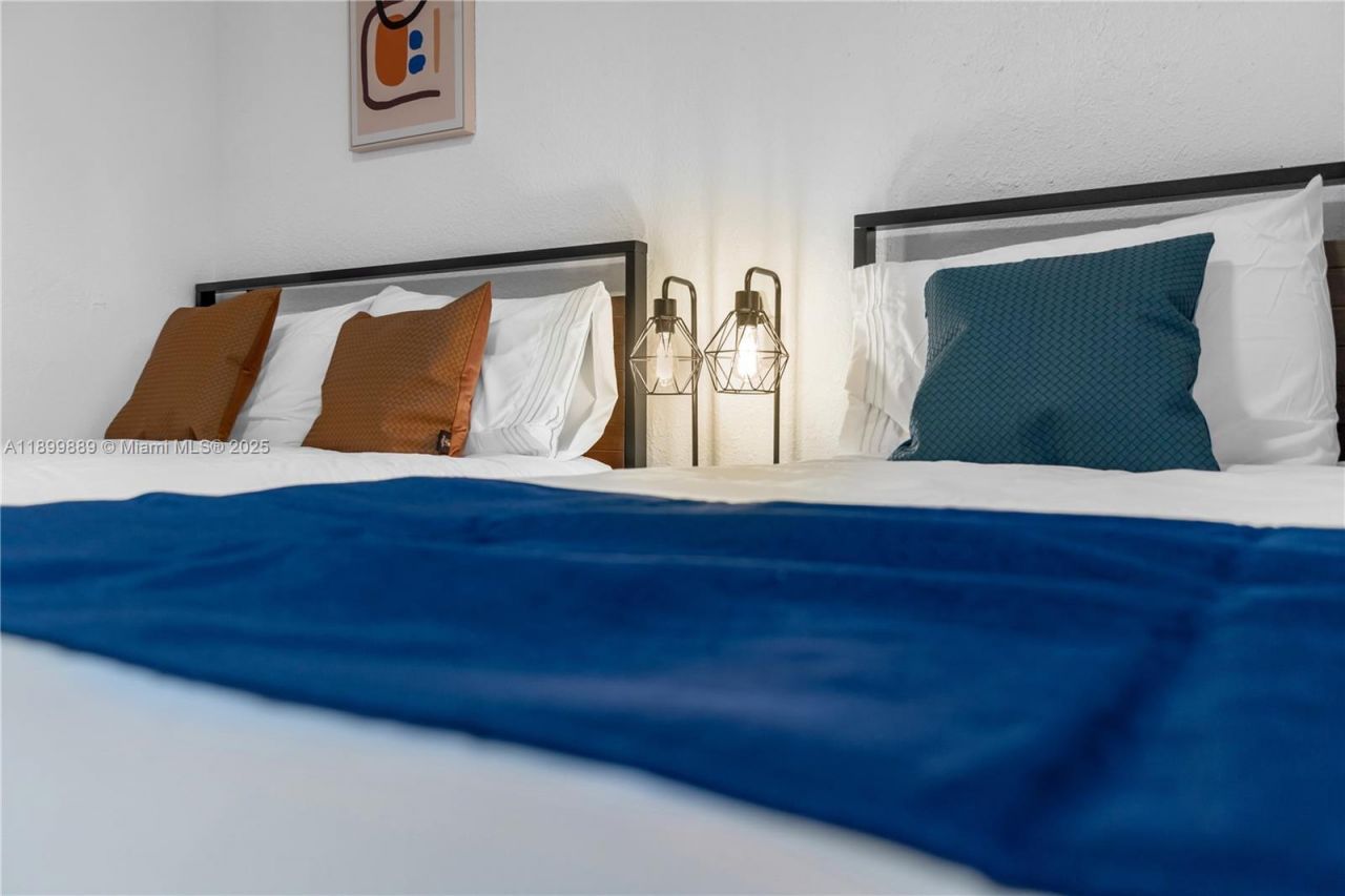 3961 NW 34th Ave, Lauderdale Lakes, FL 33309 Photo