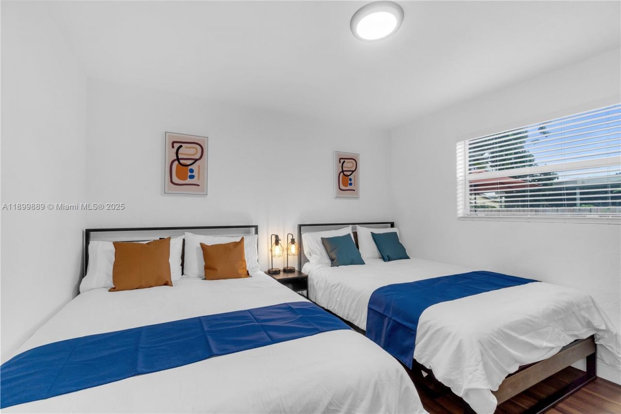 3961 NW 34th Ave, Lauderdale Lakes, FL 33309 Photo