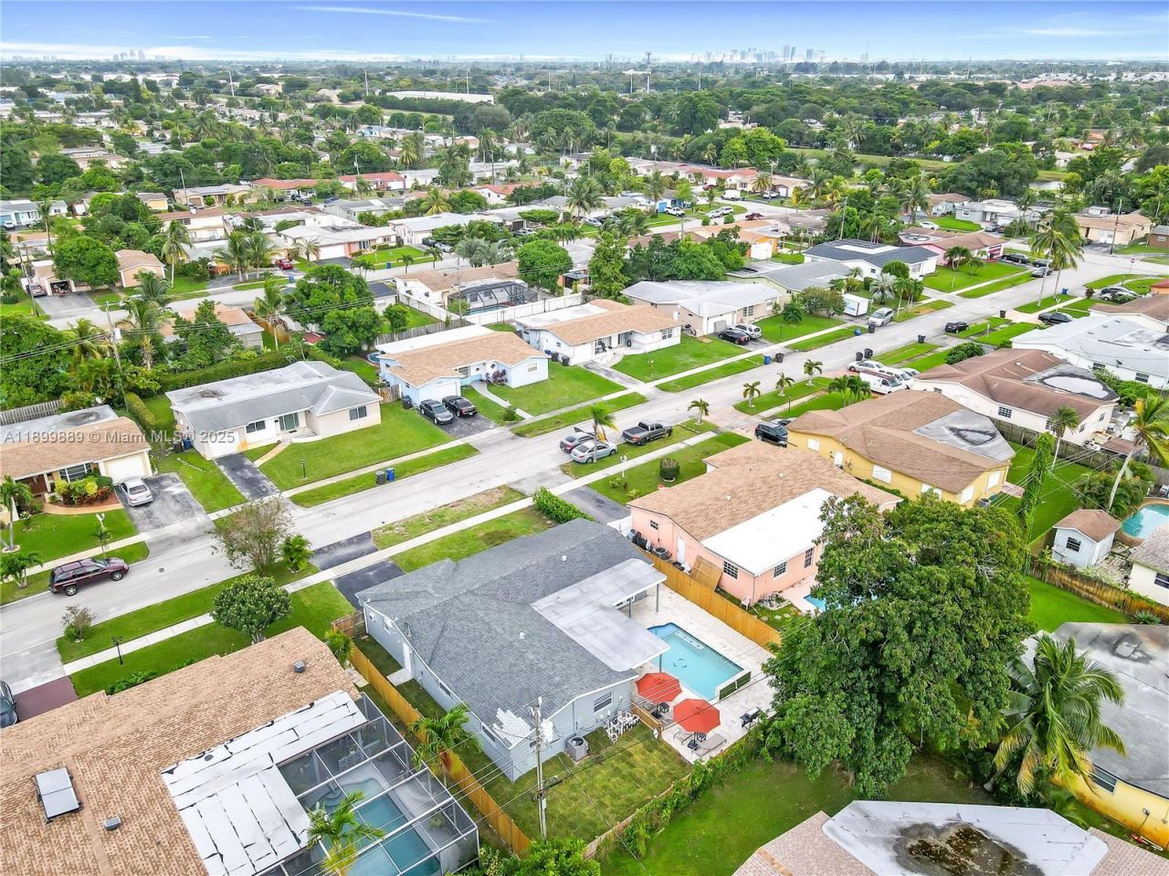 3961 NW 34th Ave, Lauderdale Lakes, FL 33309 Photo