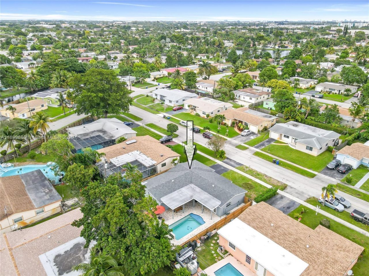 3961 NW 34th Ave, Lauderdale Lakes, FL 33309 Photo