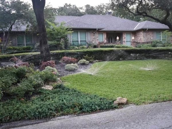 5715 Trail Lake Drive, Arlington, TX 76016