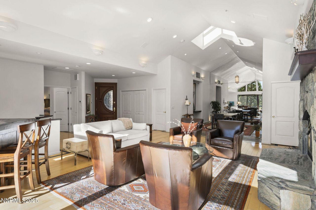 563 Tyner Way, Incline Village, NV 89451 Photo