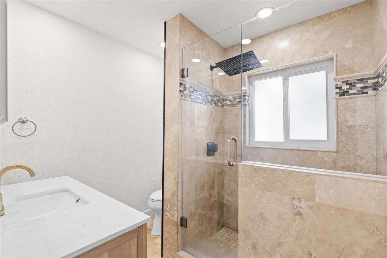 4681 Shore Acres Boulevard Ne, Saint Petersburg, FL 33703 Photo