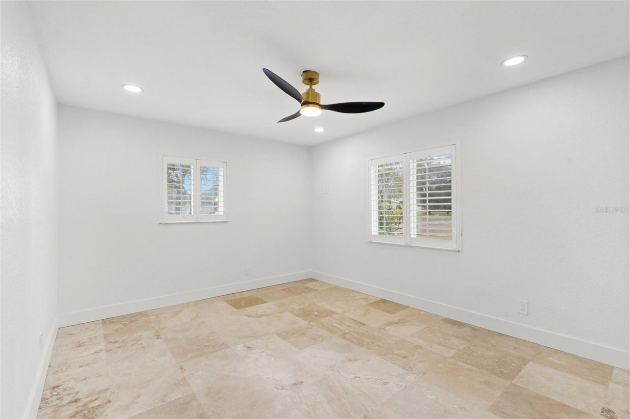 4681 Shore Acres Boulevard Ne, Saint Petersburg, FL 33703 Photo