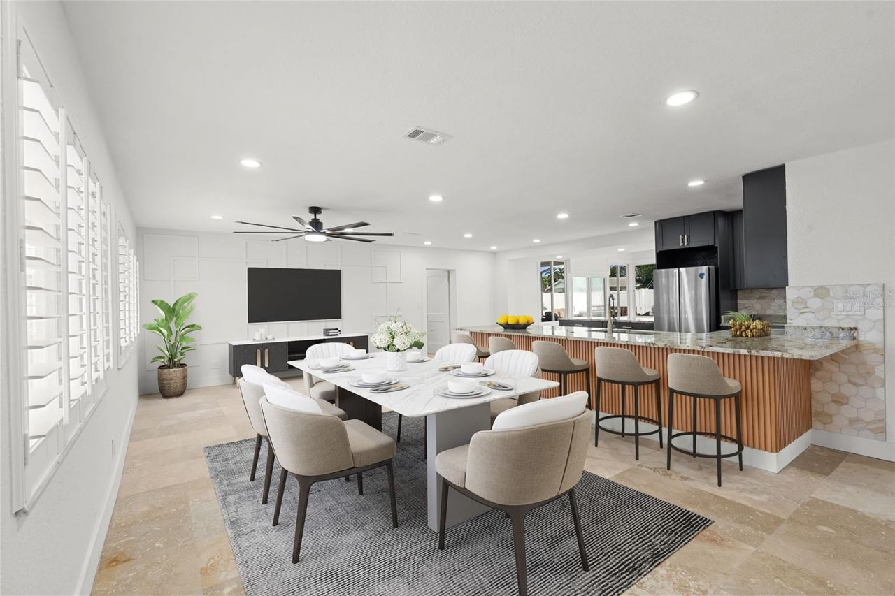 4681 Shore Acres Boulevard Ne, Saint Petersburg, FL 33703 Photo