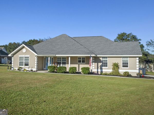 29 Sterling Court, Ellabell, GA 31308