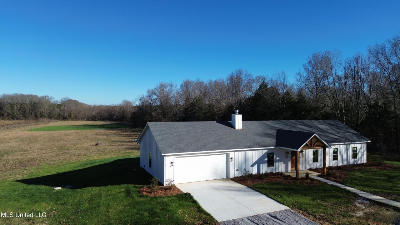 990 Black Jack Road, Vaughan, MS 39179 Main Photo