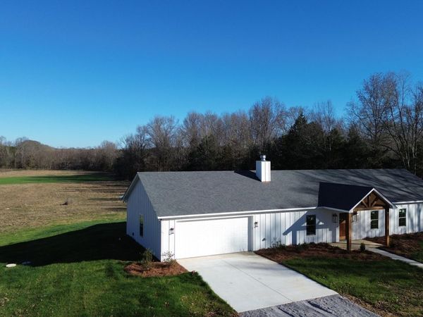 990 Black Jack Road, Vaughan, MS 39179