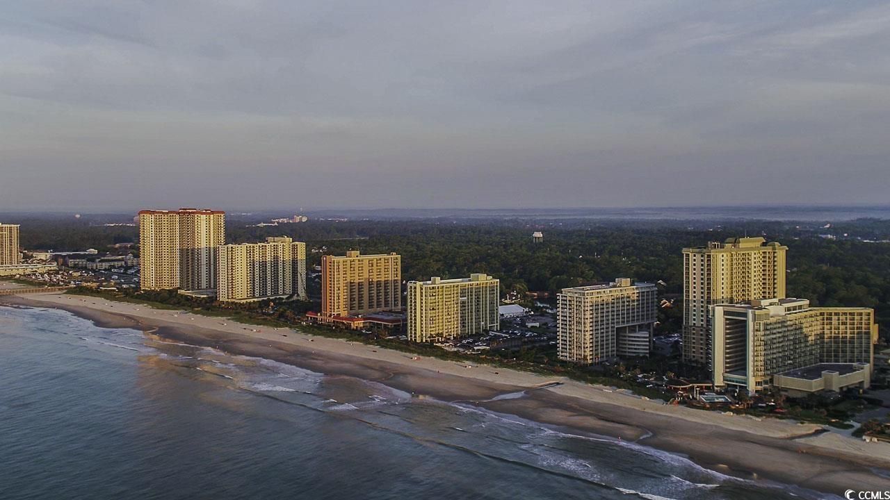 8560 Queensway Blvd. Photo 38