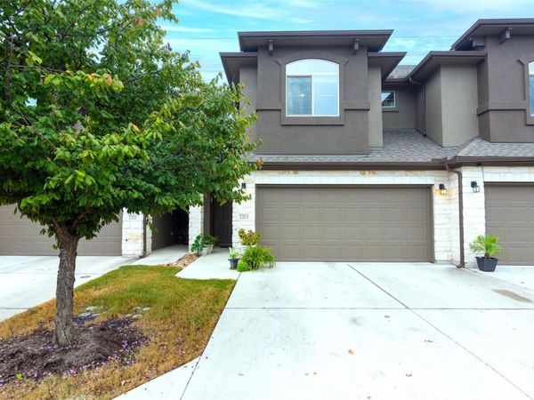 2880 Donnell DR, Unit 2203, Round Rock, TX 78664