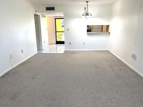 812 SW 9th Street Circle, Unit 103, Boca Raton, FL 33486