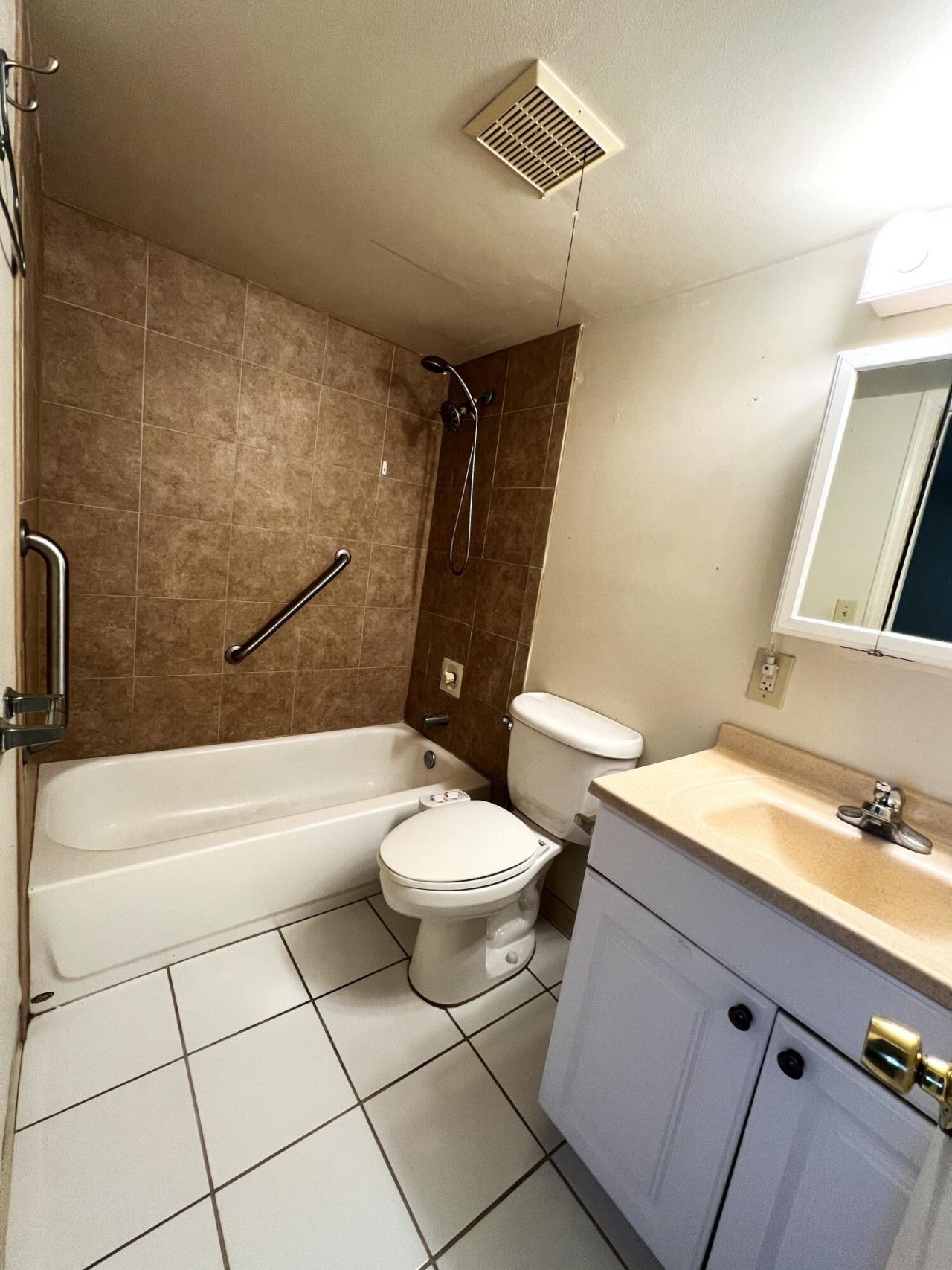 812 SW 9th Street Circle, Unit 103, Boca Raton, FL 33486 Photo