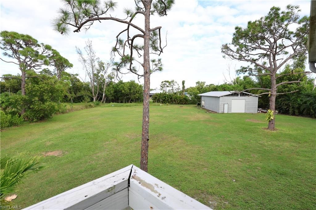 8642 Whispering Pines Dr, Saint James City, FL 33956 Photo