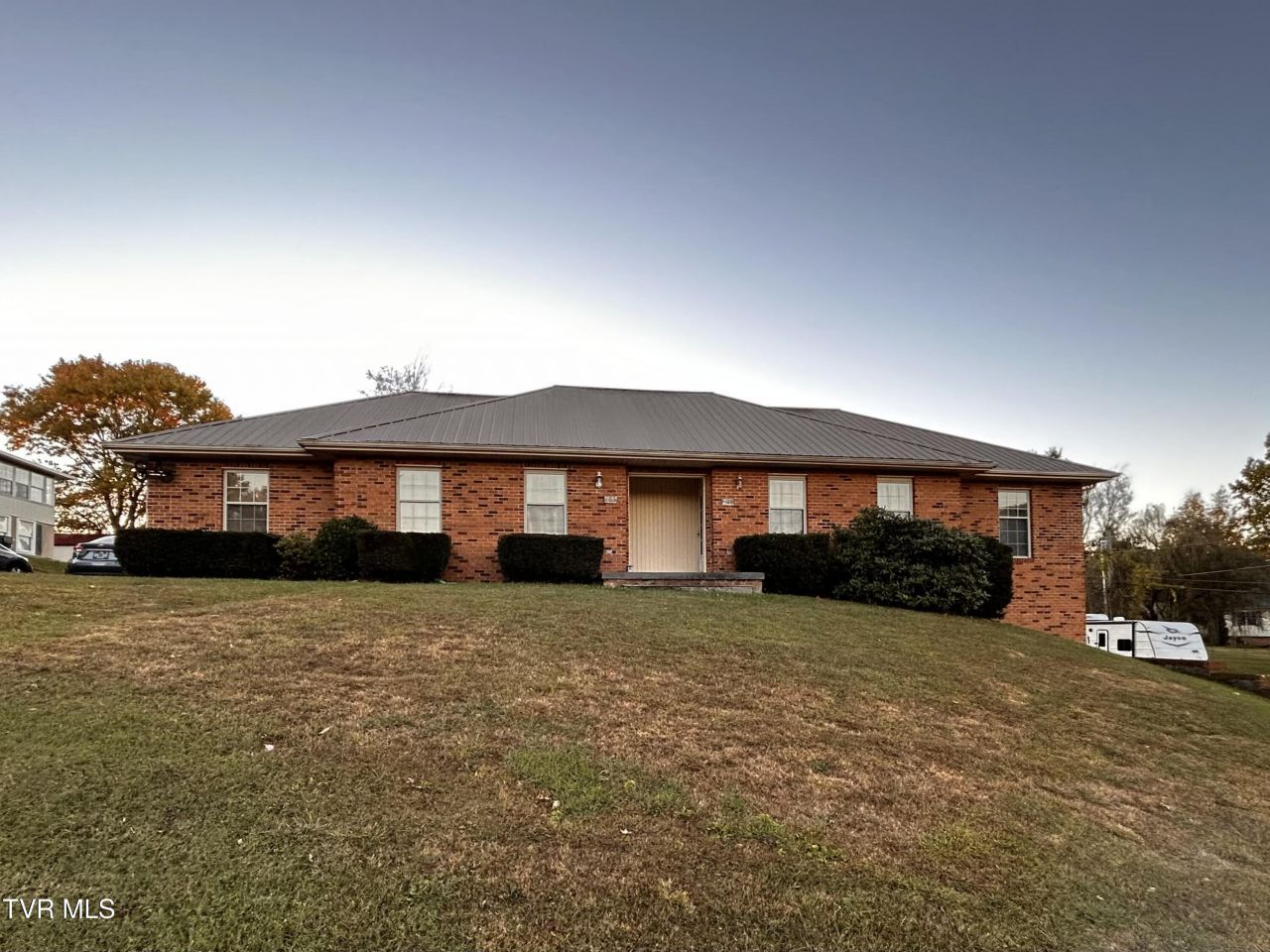 101 Village Lane, Gray, TN 37615 Main Photo