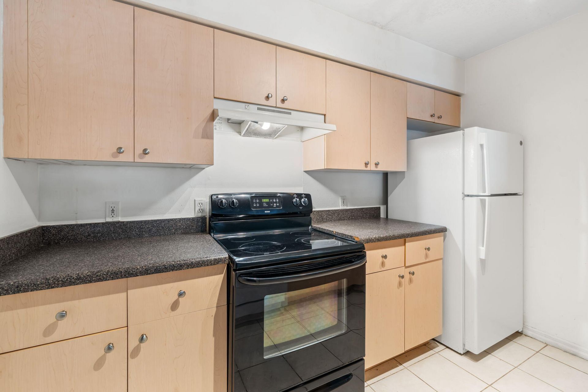 4241 San Marino Boulevard, Unit 103, West Palm Beach, FL 33409 Photo