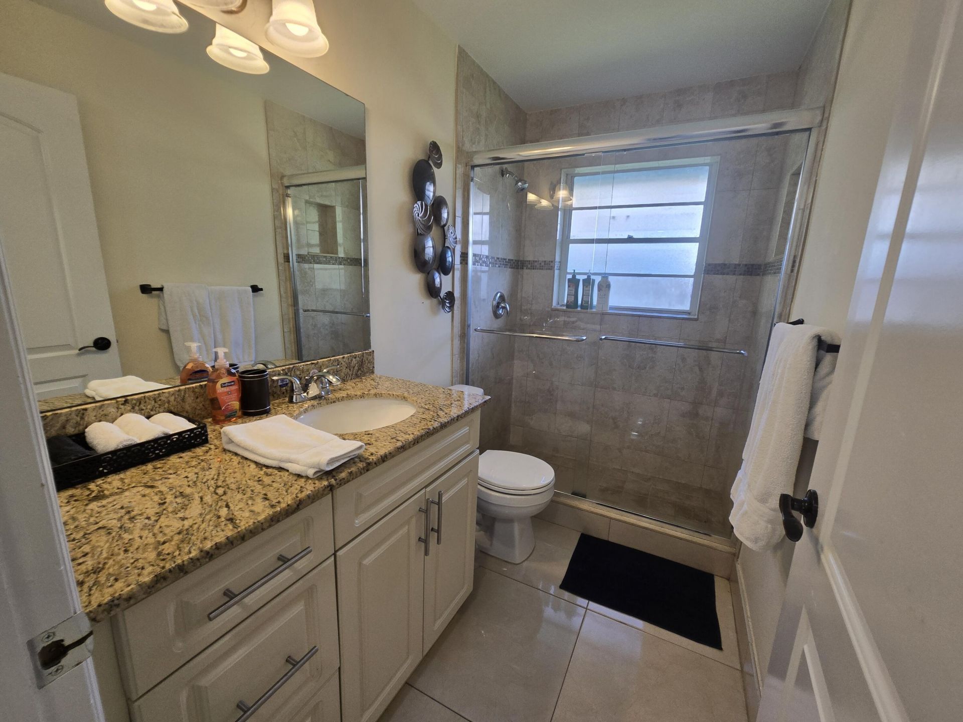 242 Las Palmas Street, Royal Palm Beach, FL 33411 Photo