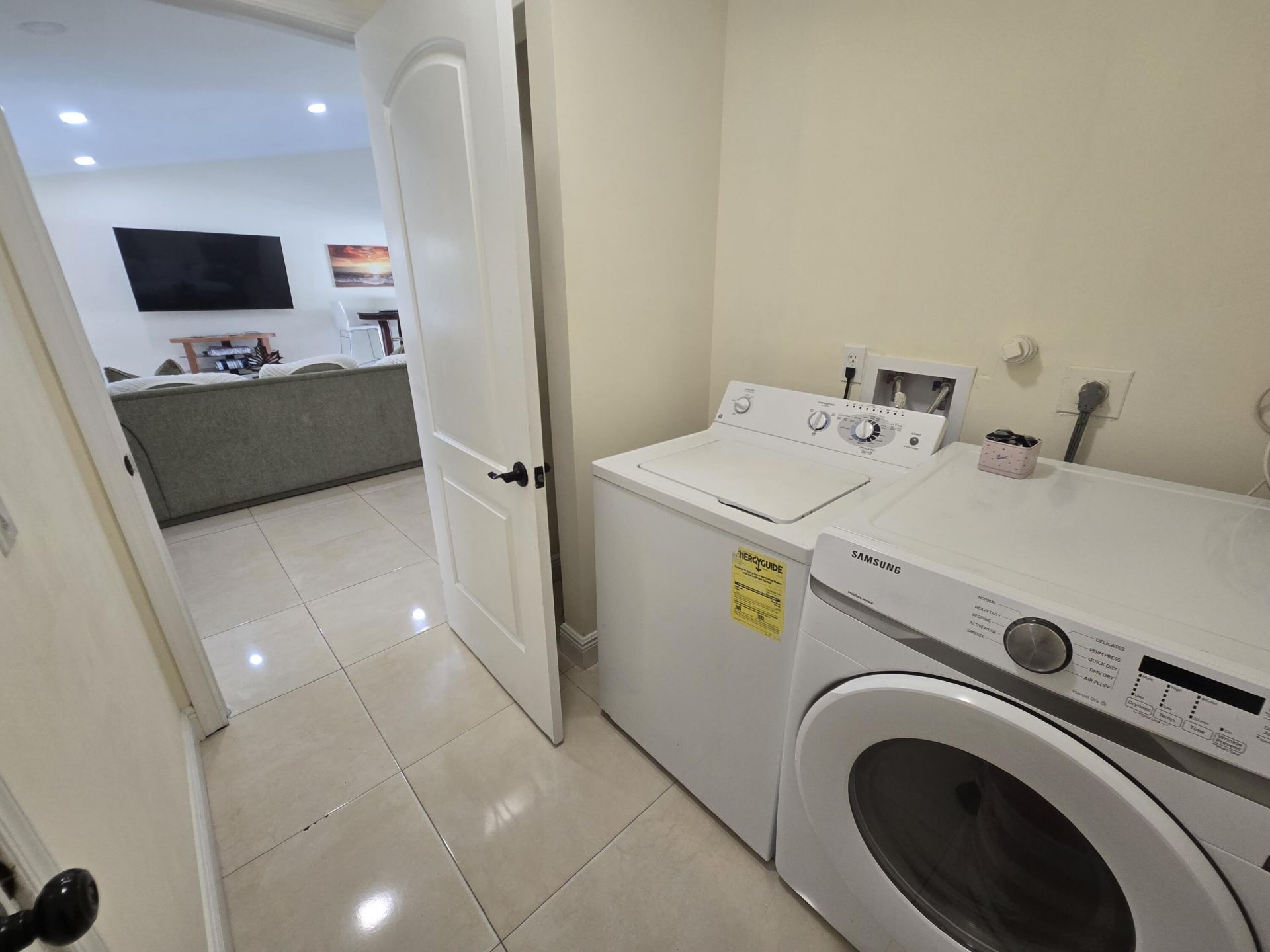 242 Las Palmas Street, Royal Palm Beach, FL 33411 Photo