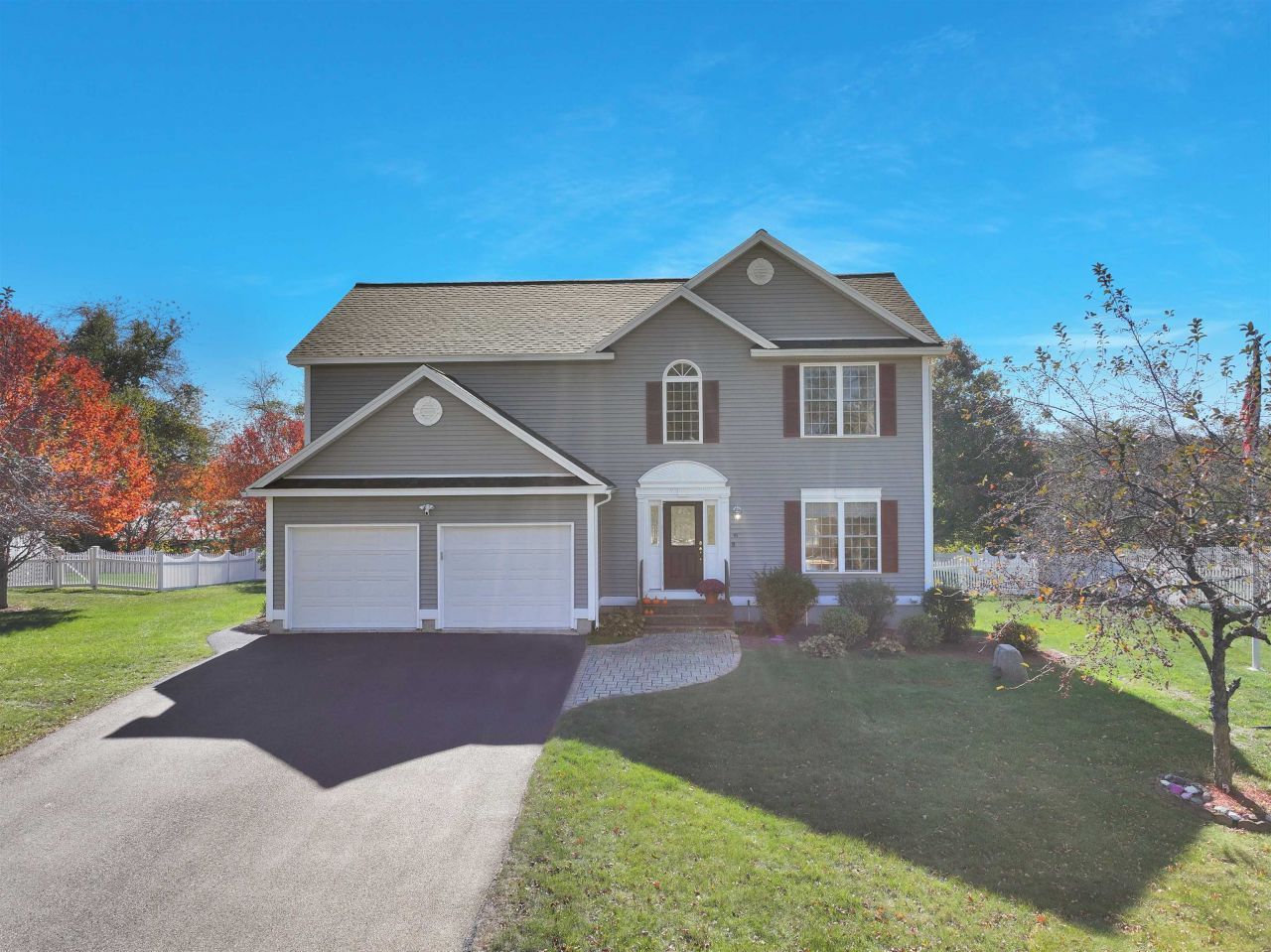 16 Summit Road, Bedford, NH 03110 Main Photo