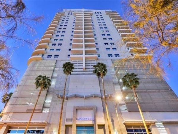 200 Hoover Avenue, Unit 903, Las Vegas, NV 89101