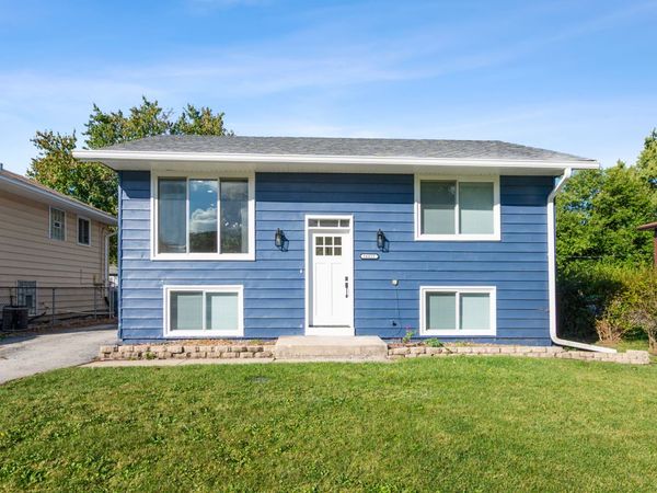 16822 91st Avenue, Orland Hills, IL 60487