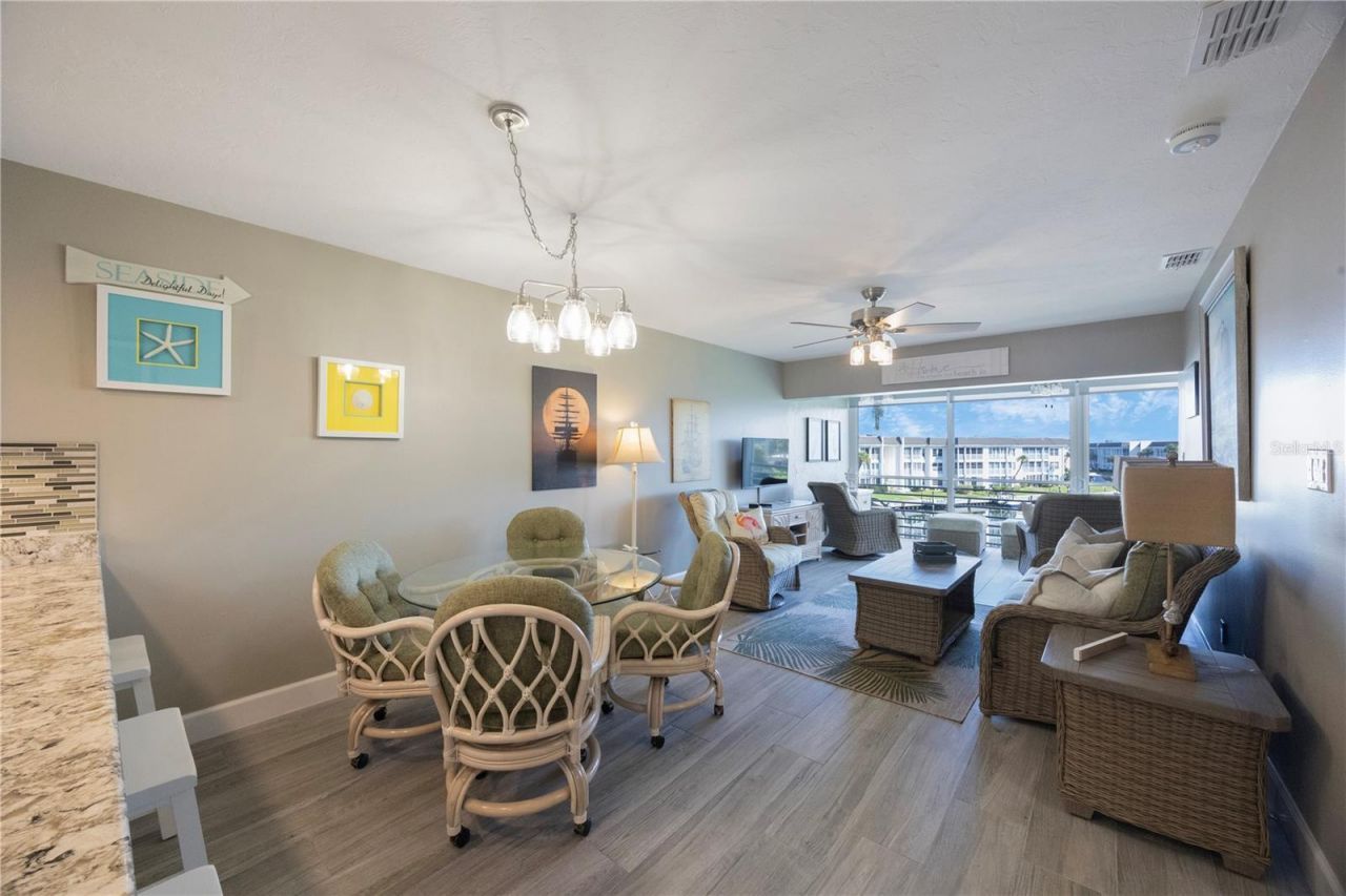 4350 Chatham Drive, Unit E307, Longboat Key, FL 34228 Photo