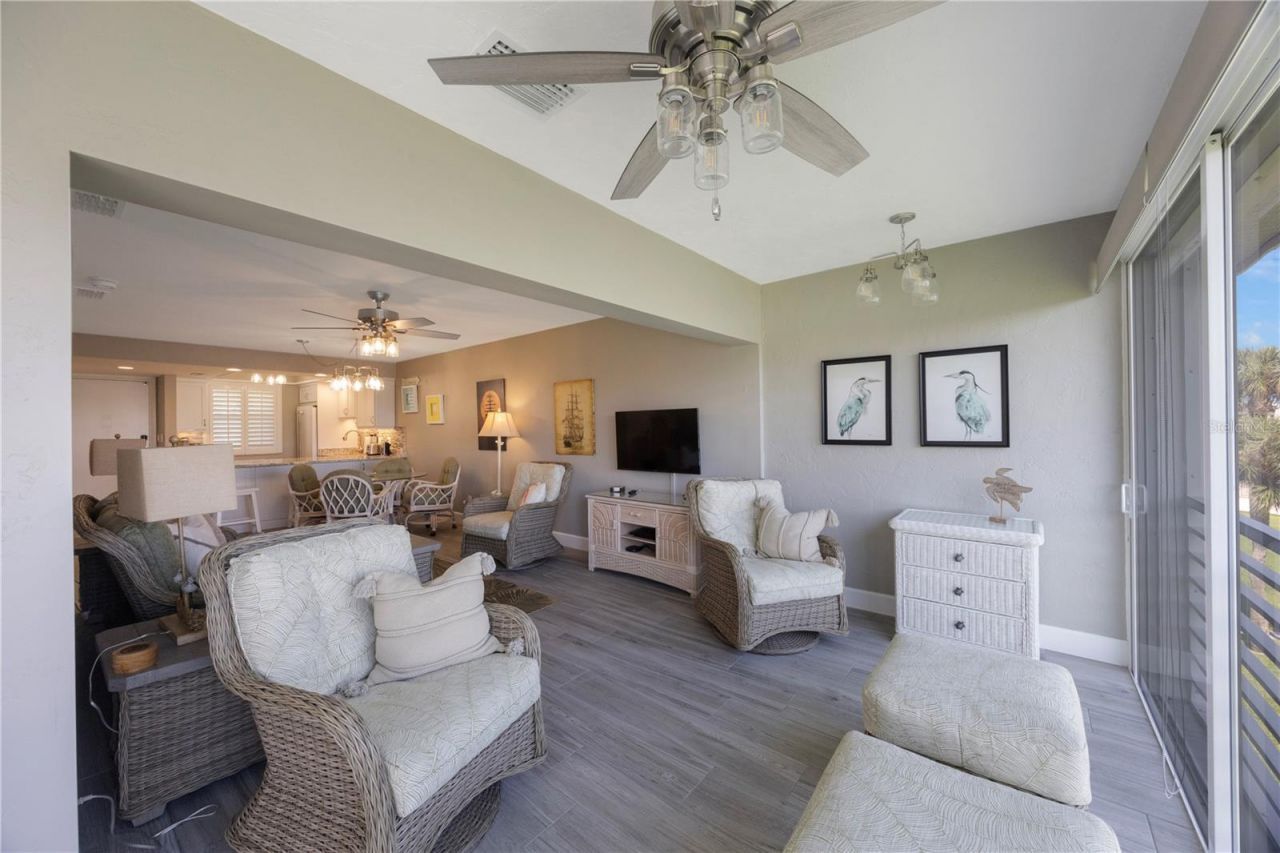 4350 Chatham Drive, Unit E307, Longboat Key, FL 34228 Photo