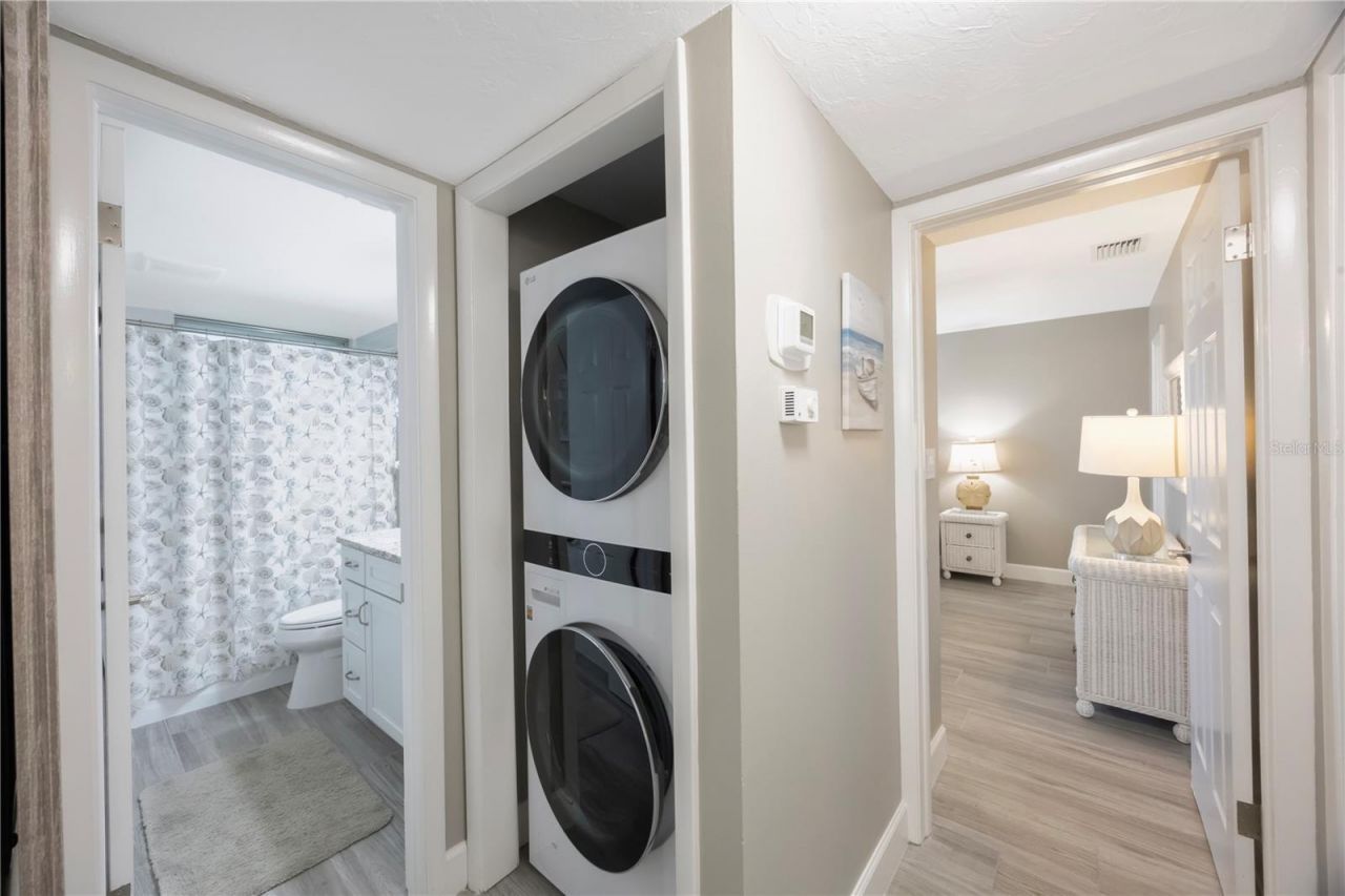 4350 Chatham Drive, Unit E307, Longboat Key, FL 34228 Photo