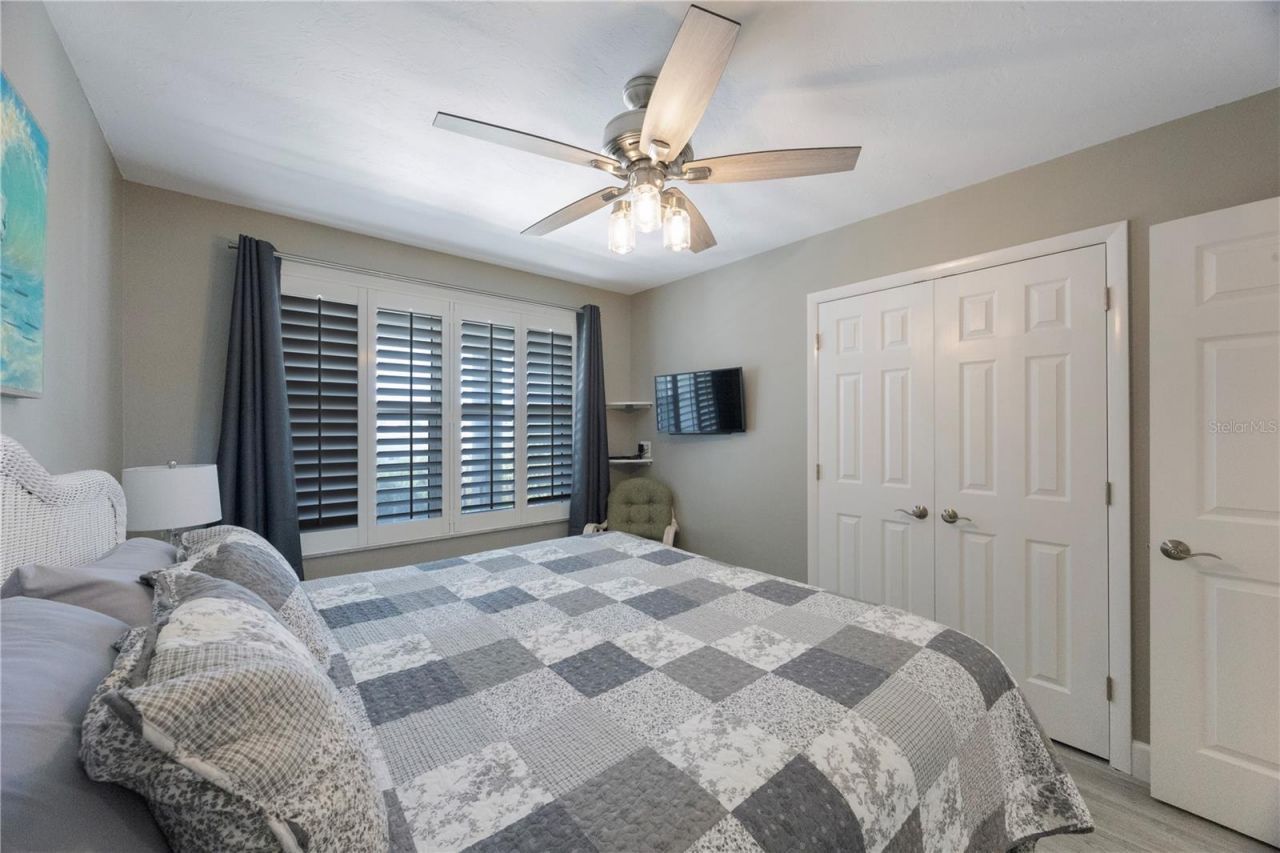 4350 Chatham Drive, Unit E307, Longboat Key, FL 34228 Photo