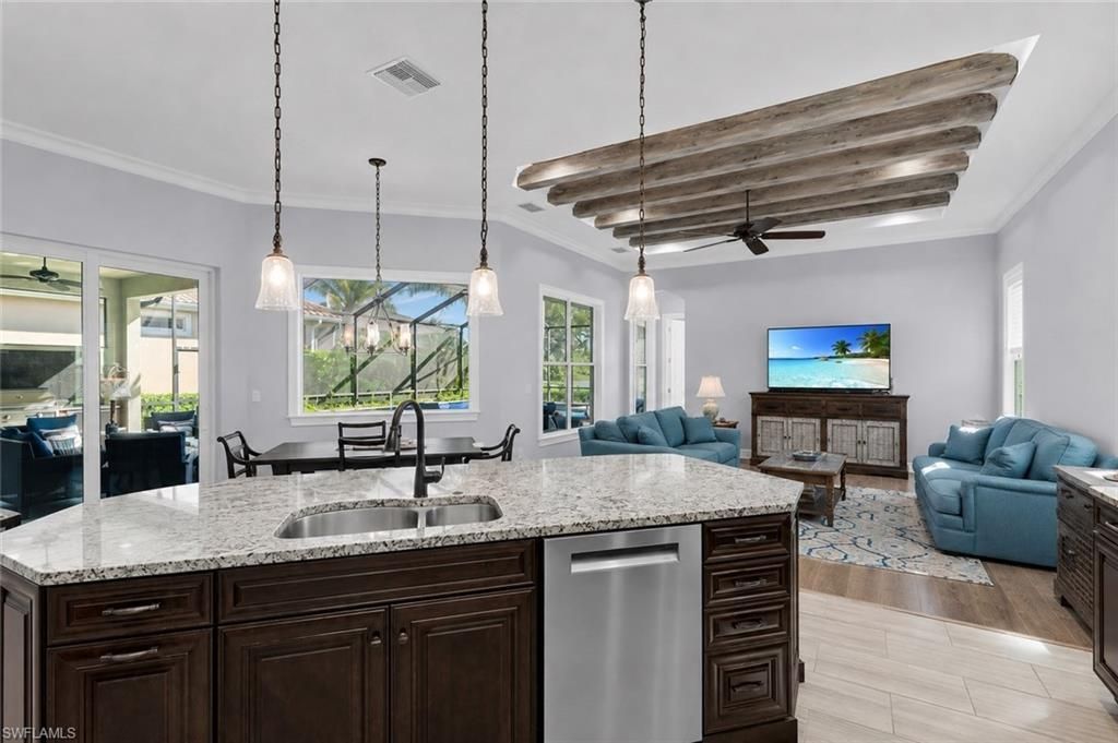 9369 Campanile Cir, Naples, FL 34114 Photo