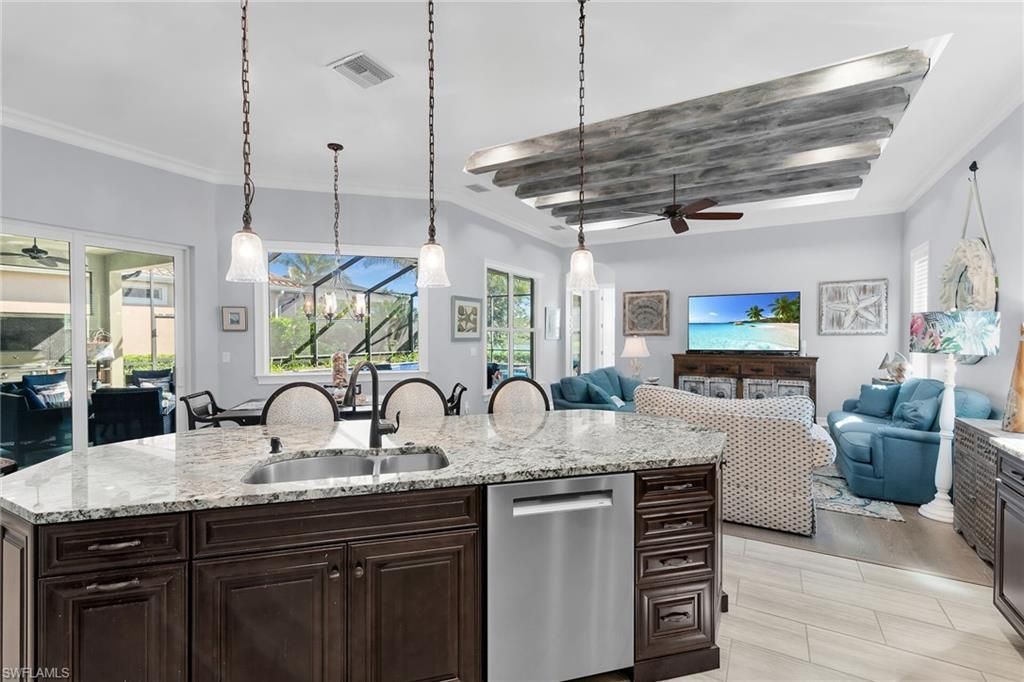 9369 Campanile Cir, Naples, FL 34114 Photo