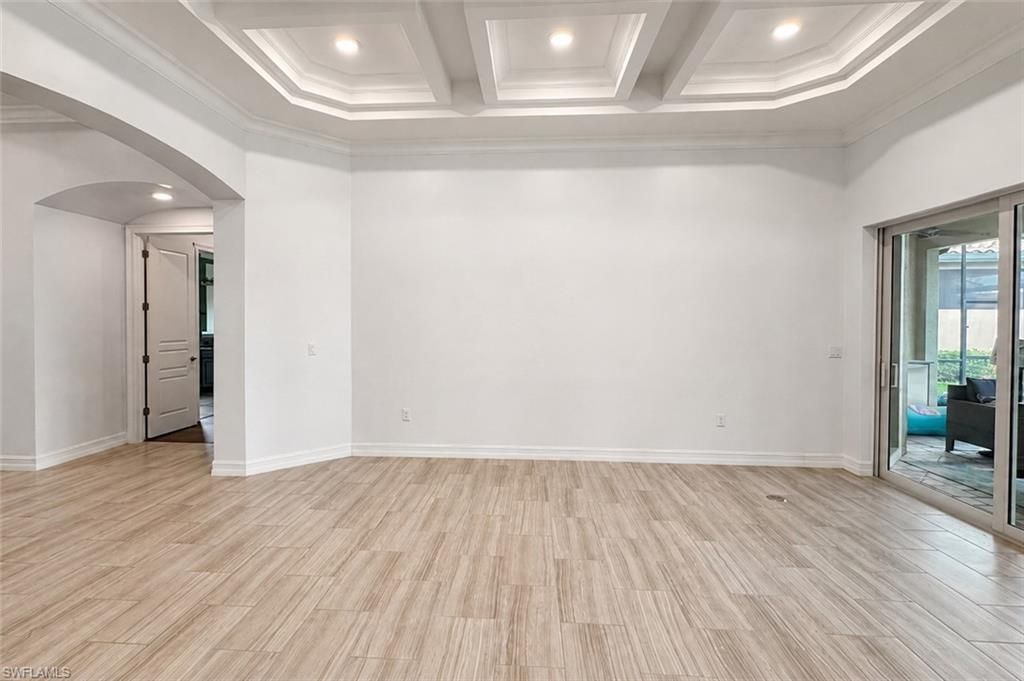 9369 Campanile Cir, Naples, FL 34114 Photo