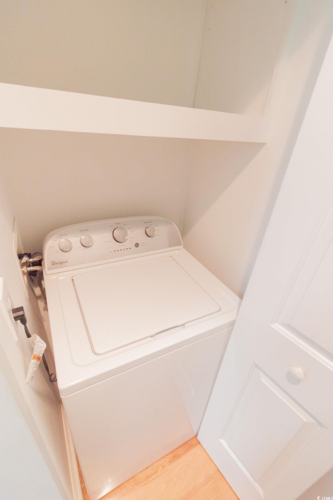 697 Tupelo Ln. Photo 10