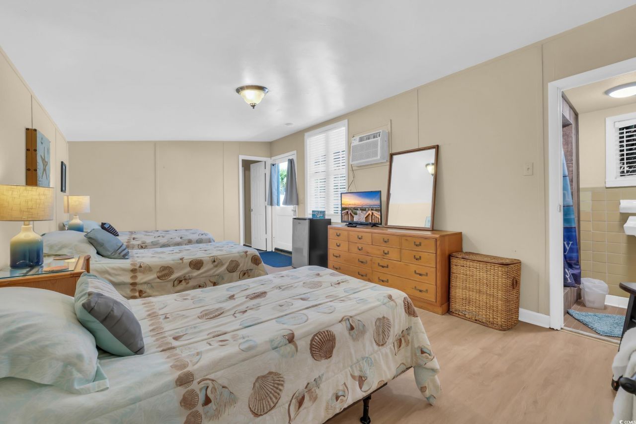 1902 Edge Dr. Photo 20