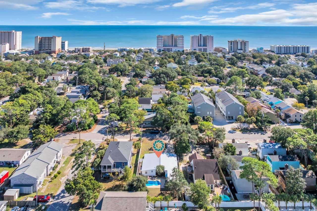 1902 Edge Dr. Photo 36