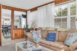 1902 Edge Dr. photo 4