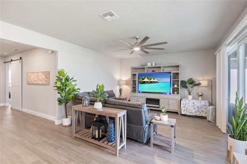 6369 NW Cloverdale Ave, Port Saint Lucie, FL 34987 Photo