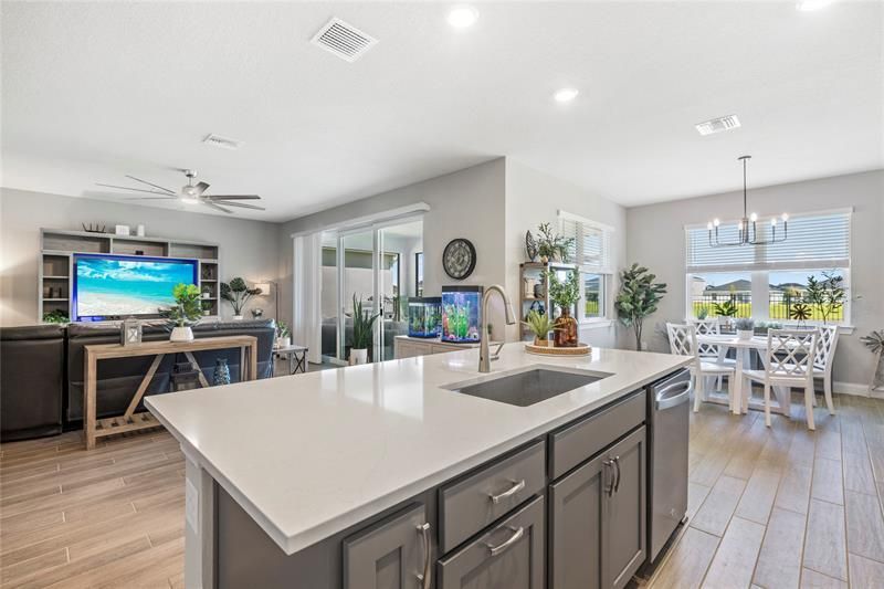 6369 NW Cloverdale Ave, Port Saint Lucie, FL 34987 Photo