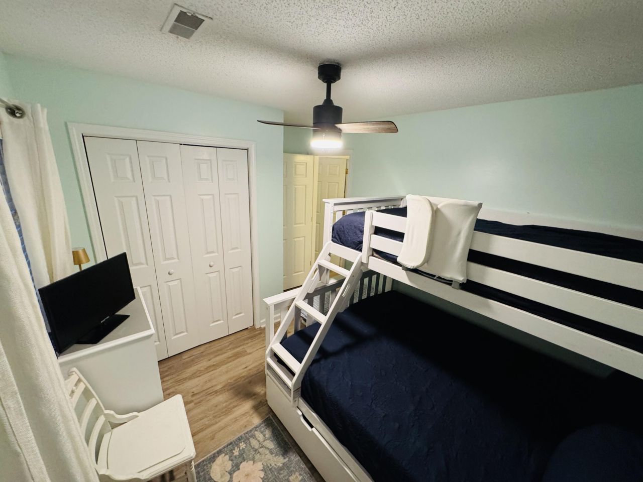 223 Sea Cloud Circle Photo 16