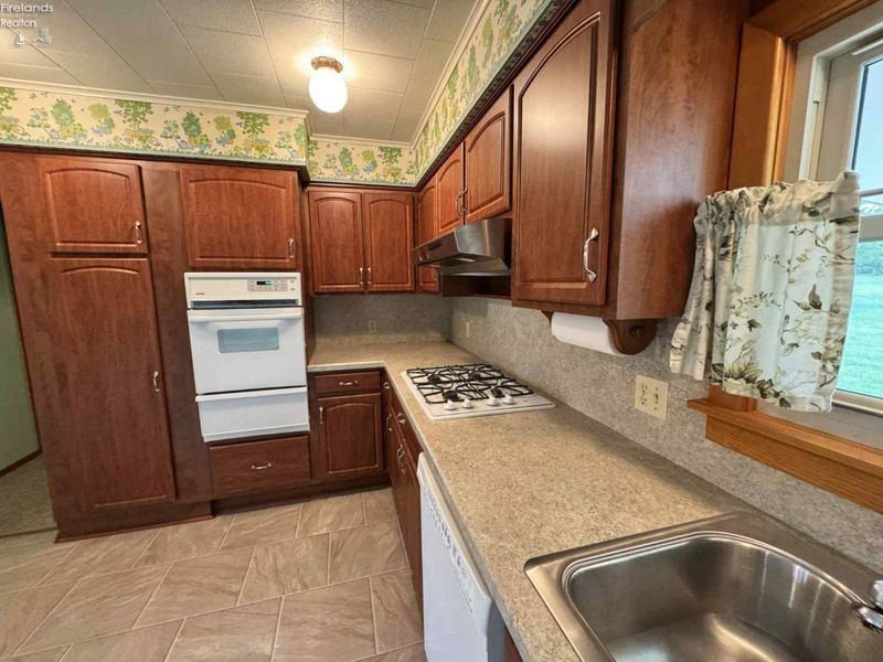 6704 Parker Road, Castalia, OH 44824 Photo 11