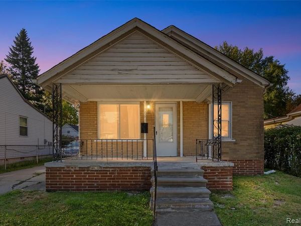 7212 Hudson Avenue, Warren, MI 48091