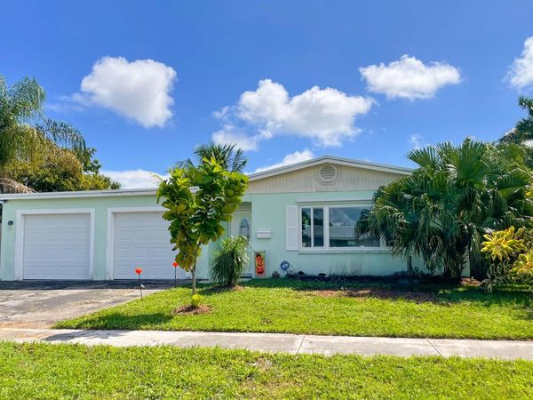 3406 Capri Road, Palm Beach Gardens, FL 33410