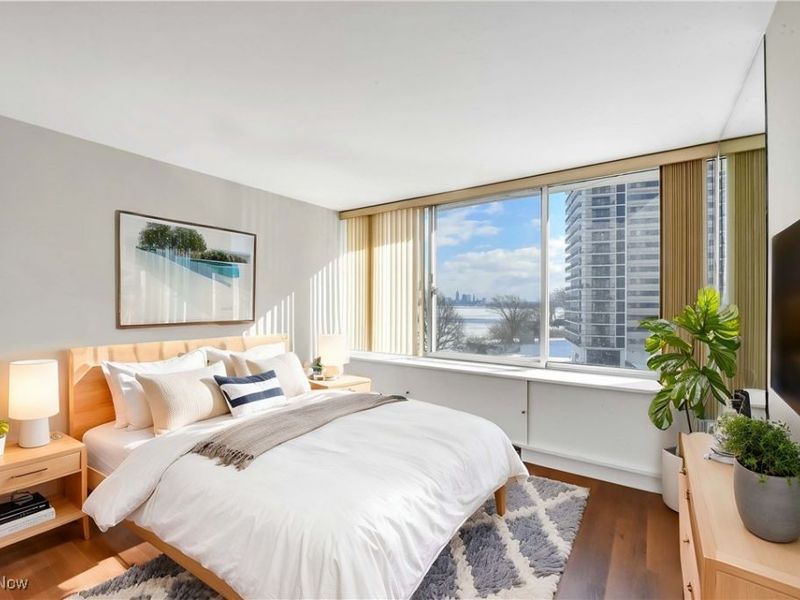 12700 Lake Avenue, Unit 801, Lakewood, OH 44107 Photo 11