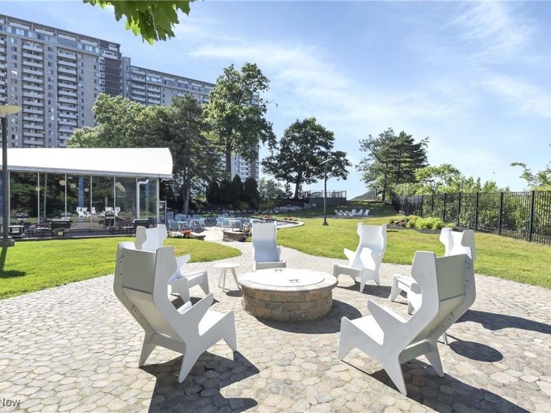 12700 Lake Avenue, Unit 801, Lakewood, OH 44107 Photo 36