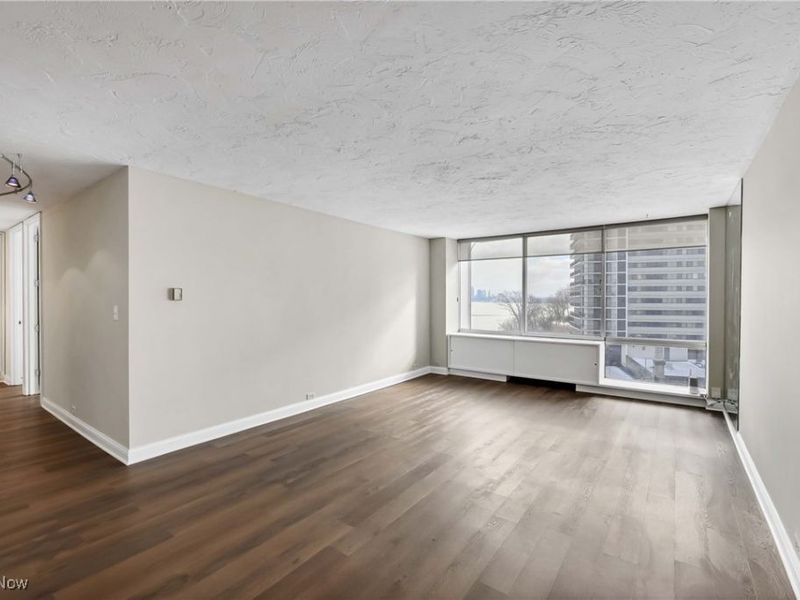 12700 Lake Avenue, Unit 801, Lakewood, OH 44107 Photo 7