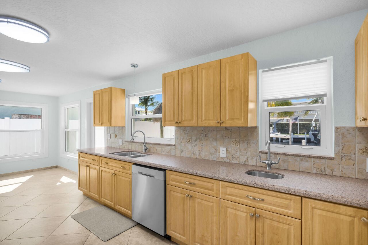 251 Azalea Street, Tavernier, FL 33070 Photo