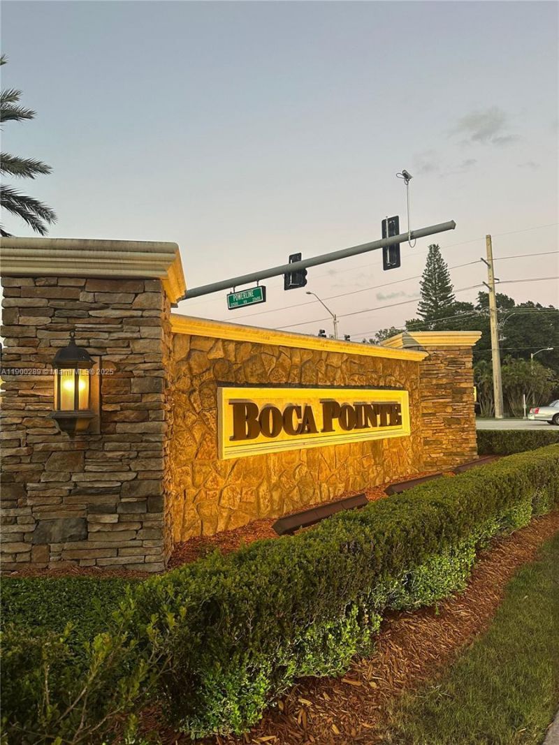 7472 La Paz Blvd, Unit 301, Boca Raton, FL 33433 Photo