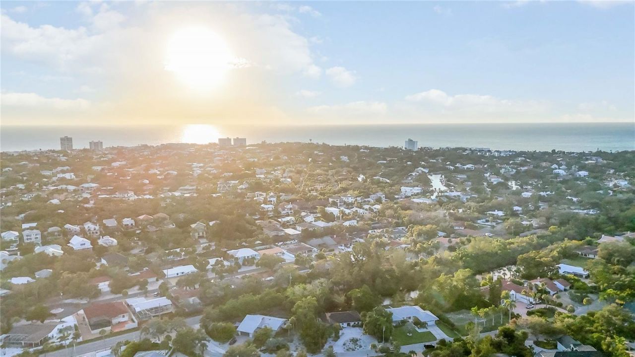 635 Tropical Circle, Sarasota, FL 34242 Photo